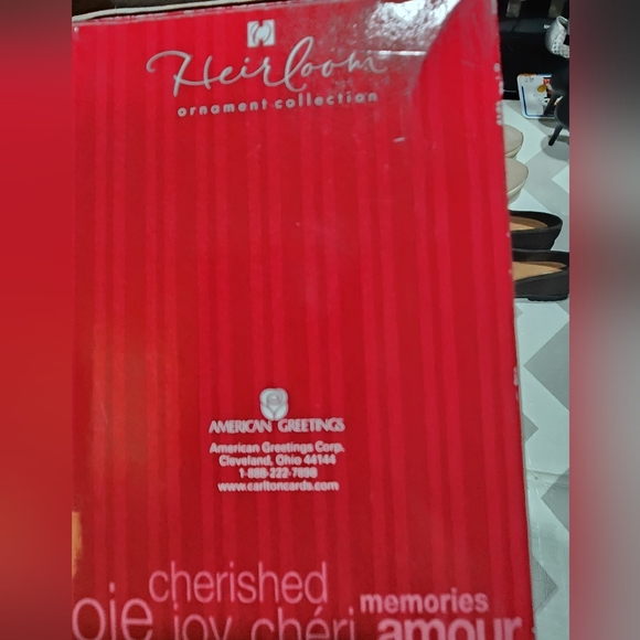 Nickelodeon Holiday Ornament with Pink and Yellow Characters - Picture 4 of 4